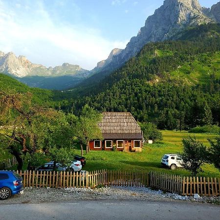 Bujtina 2 Hotel Valbone Bagian luar foto