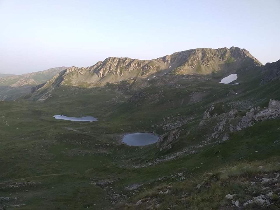 Bujtina 2 Hotel Valbone Bagian luar foto