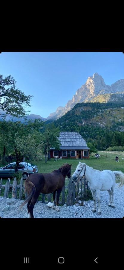 Bujtina 2 Hotel Valbone Bagian luar foto