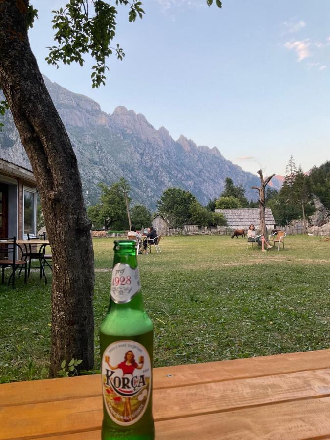 Bujtina 2 Hotel Valbone Bagian luar foto